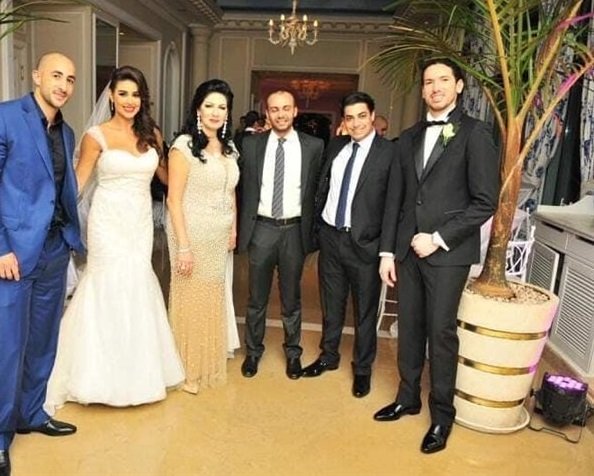 صورة مسربة من حفل زفاف ياسمين صبري على زوجها الأول