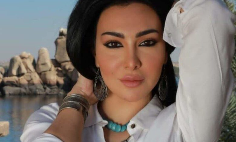 الفنانة ميريهان حسين