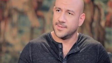 الفنان احمد مكي