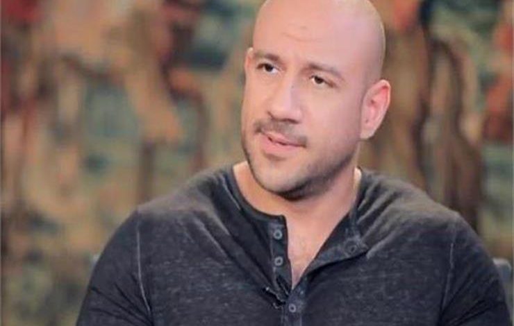 الفنان احمد مكي
