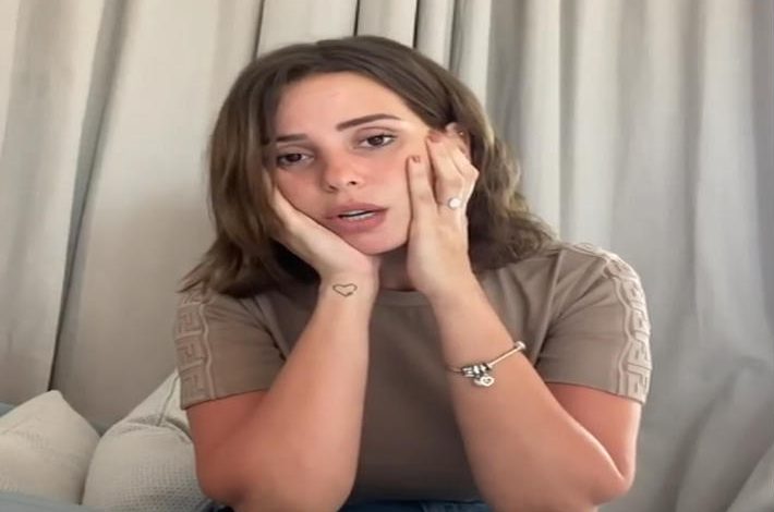 الفنانة إيمان العاصي