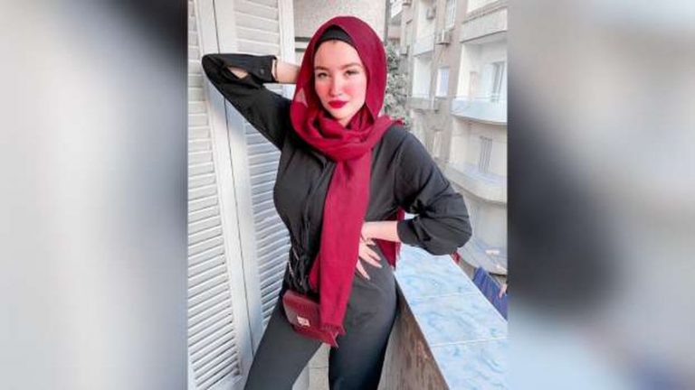 حنين حسام
