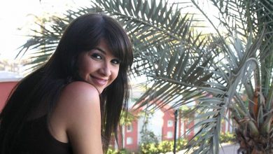 الفنانة ياسمين عبد العزيز