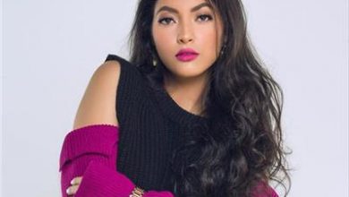 الفنانة مي الغيطي