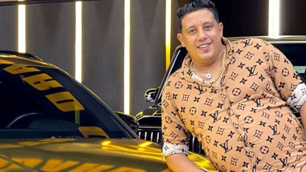 الفنان حمو بيكا