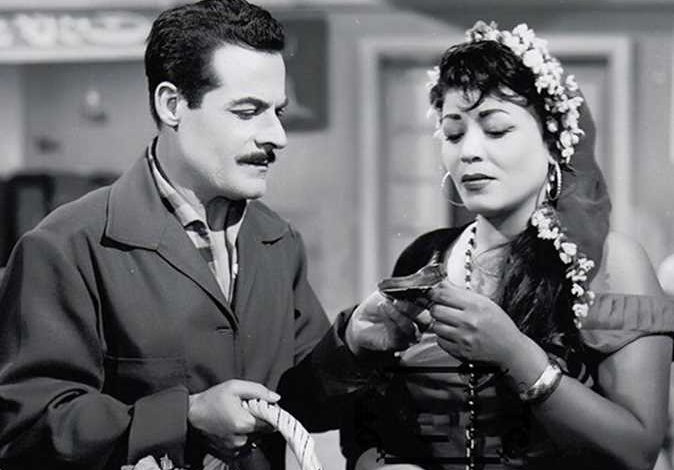 الفنانة درية أحمد