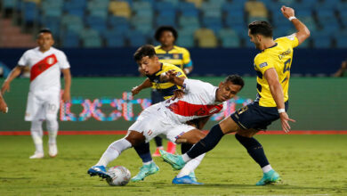 مباراة بيرو مع الاكوادور